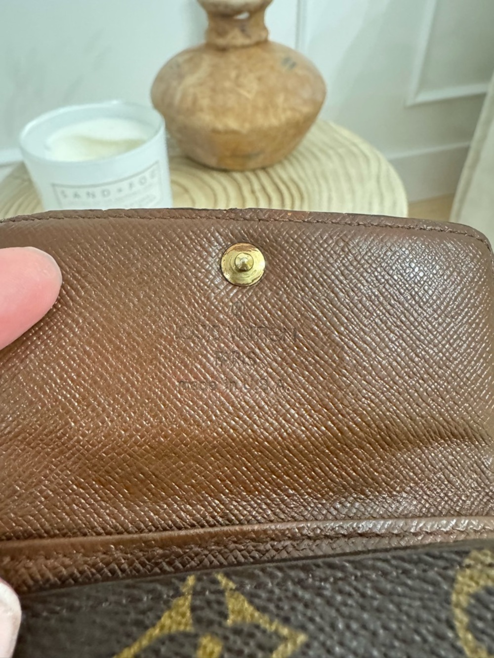 ✅AUTH✅LOUIS VUITTON MONOGRAM Snap Key Holder - Picture 5 of 11